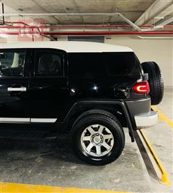 تويوتا إف جي كروزر